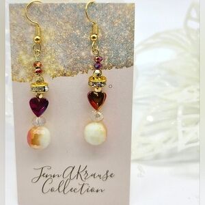 🆕️ Heart Sparkly Gold Earrings A1
